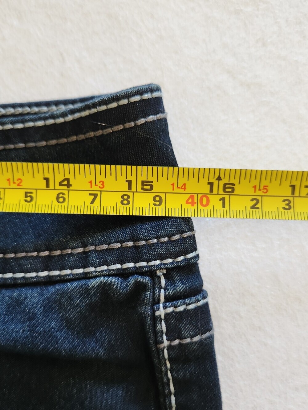 Hydraulic Dark Wash Denim Women’s Shorts - Blue Size 11/12 - Picture 6 of 7